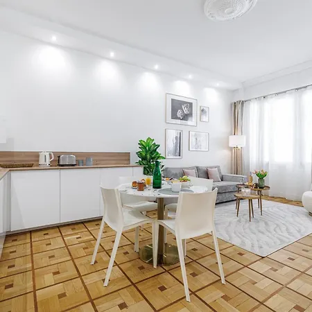 Capitol Close To The - Happy Nice